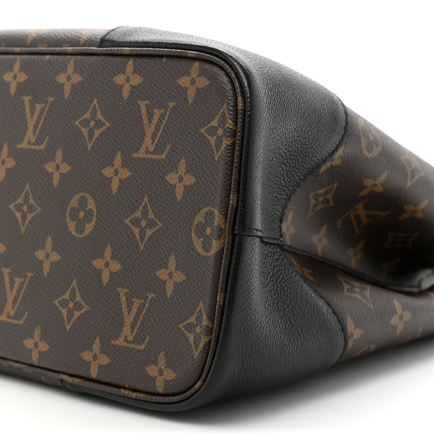Monogram Flandrin Black