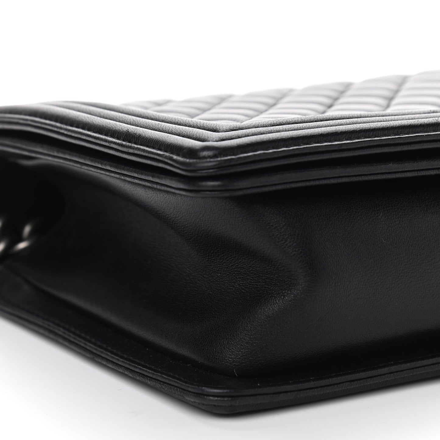 Lambskin Quilted New Medium Boy Flap Black