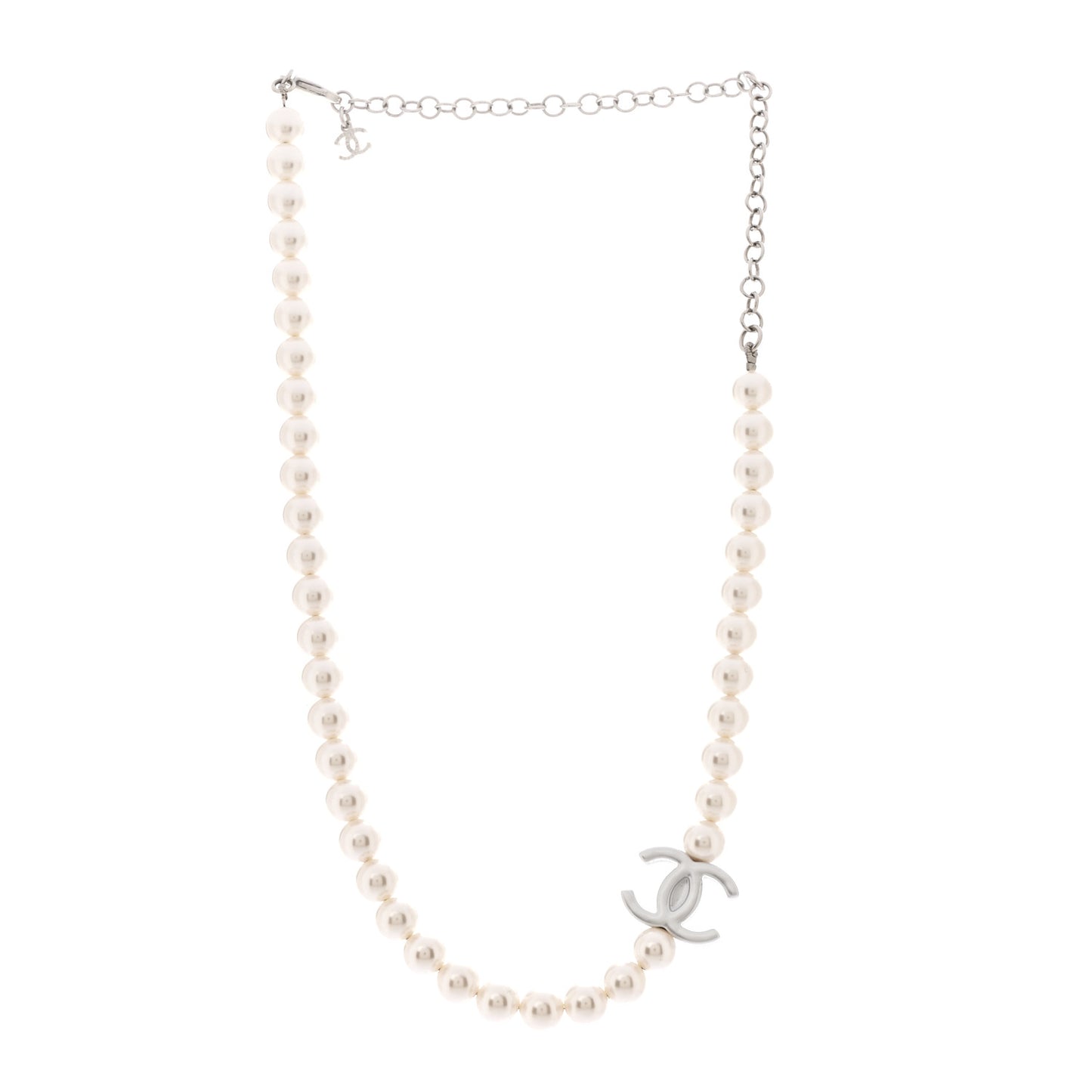 Pearl Metal CC Short Necklace Silver
