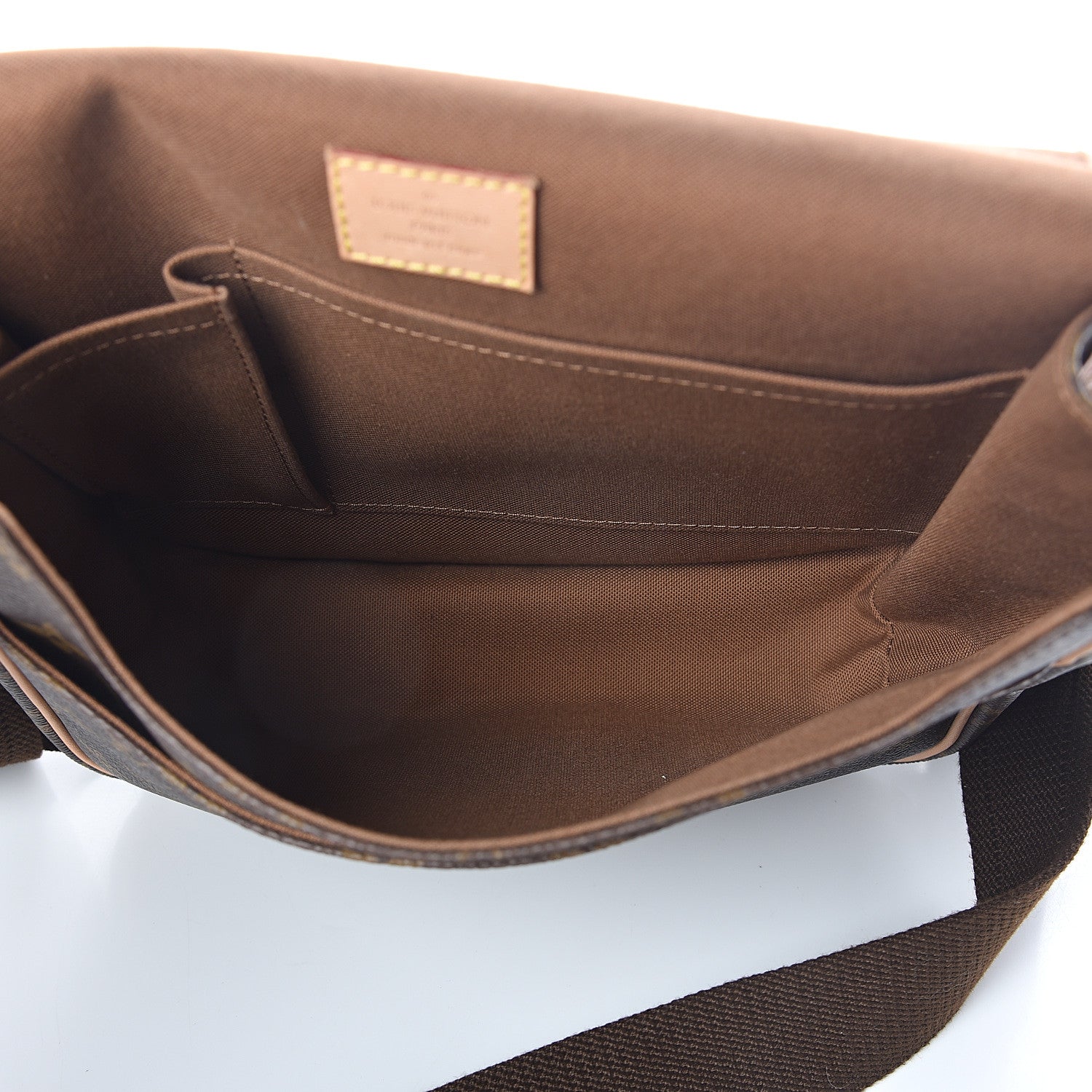 Louis Vuitton Monogram Bosphore PM Messenger 4 of 8