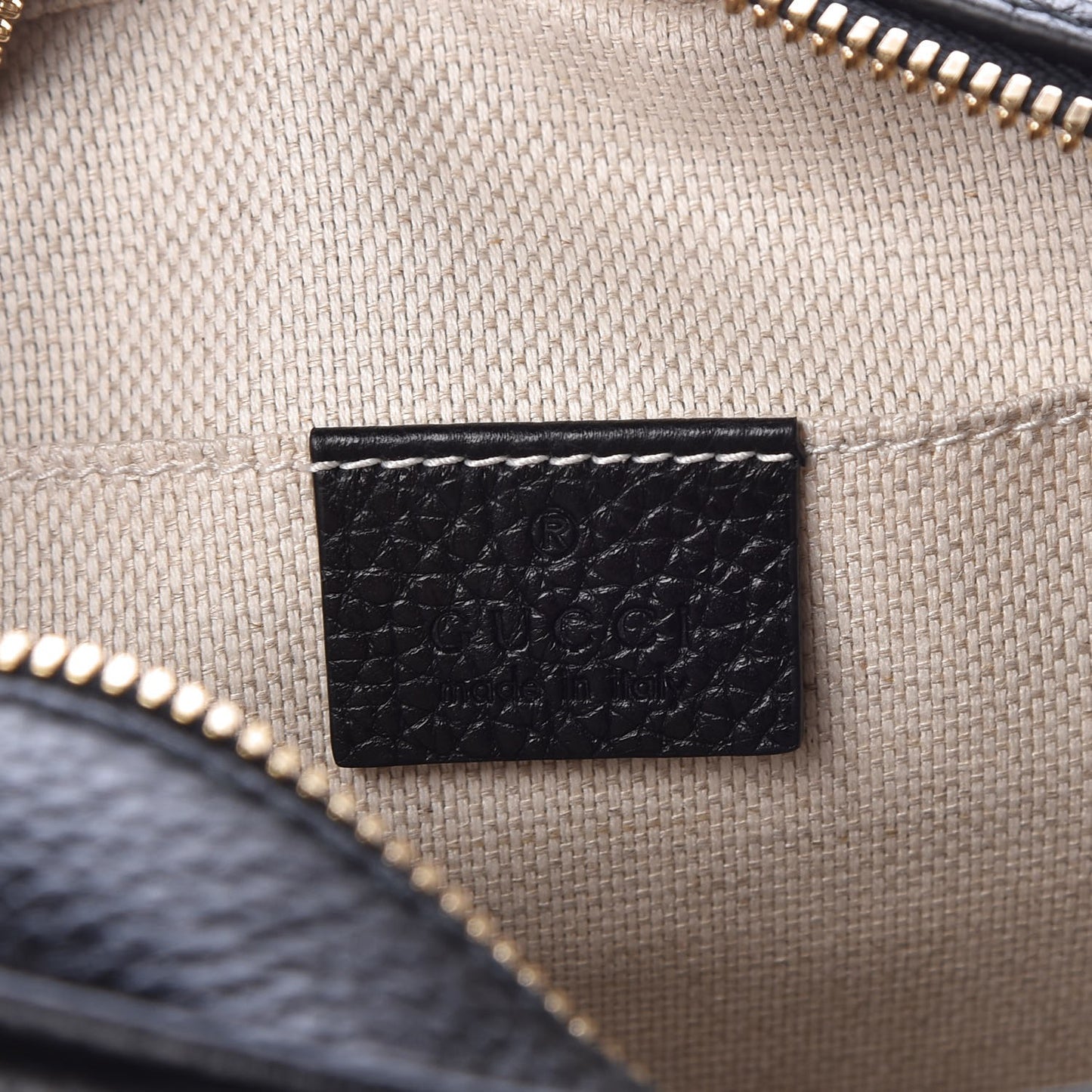 Pebbled Calfskin Small Soho Disco Bag Black