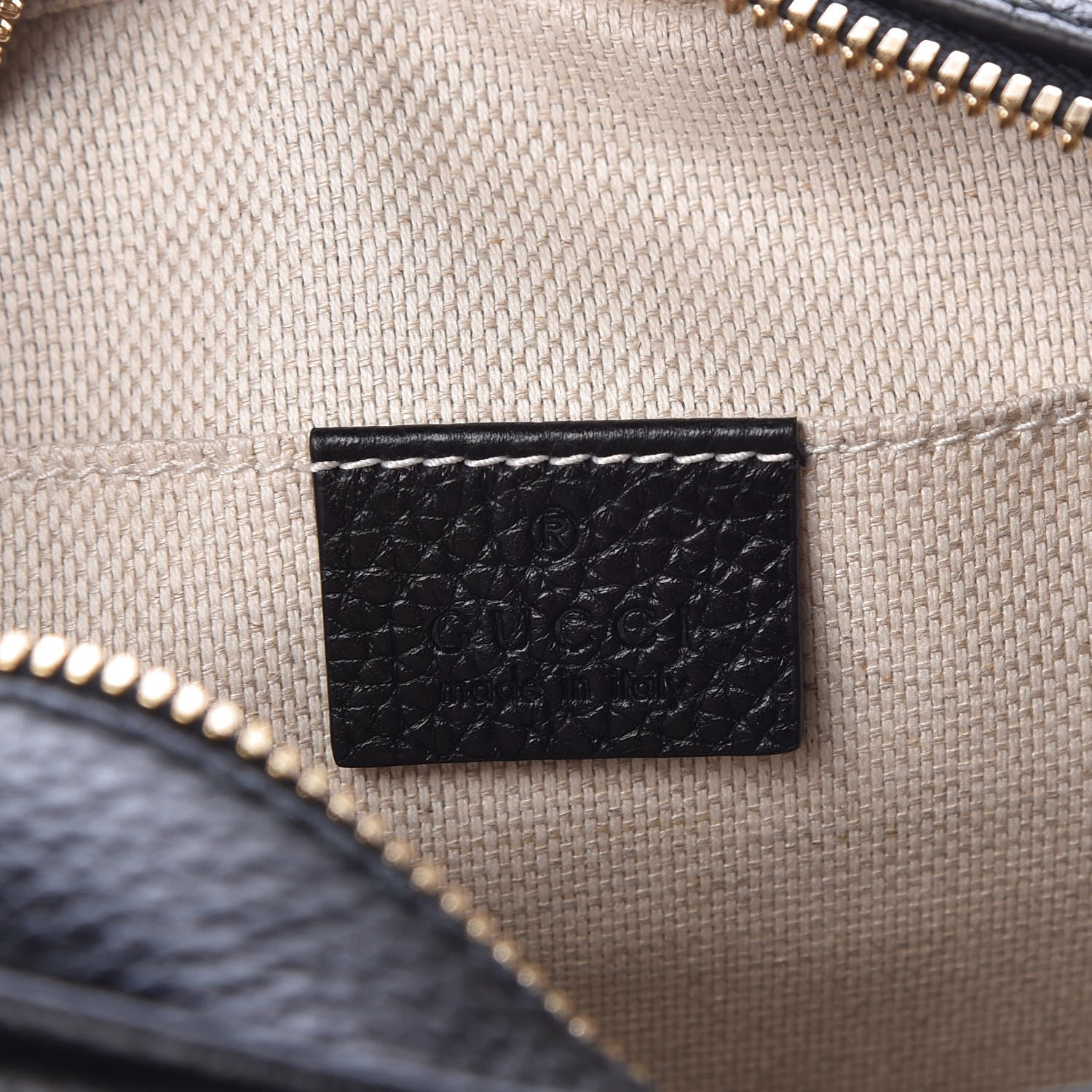 Gucci Pebbled Calfskin Small Soho Disco Bag Black 6 of 7