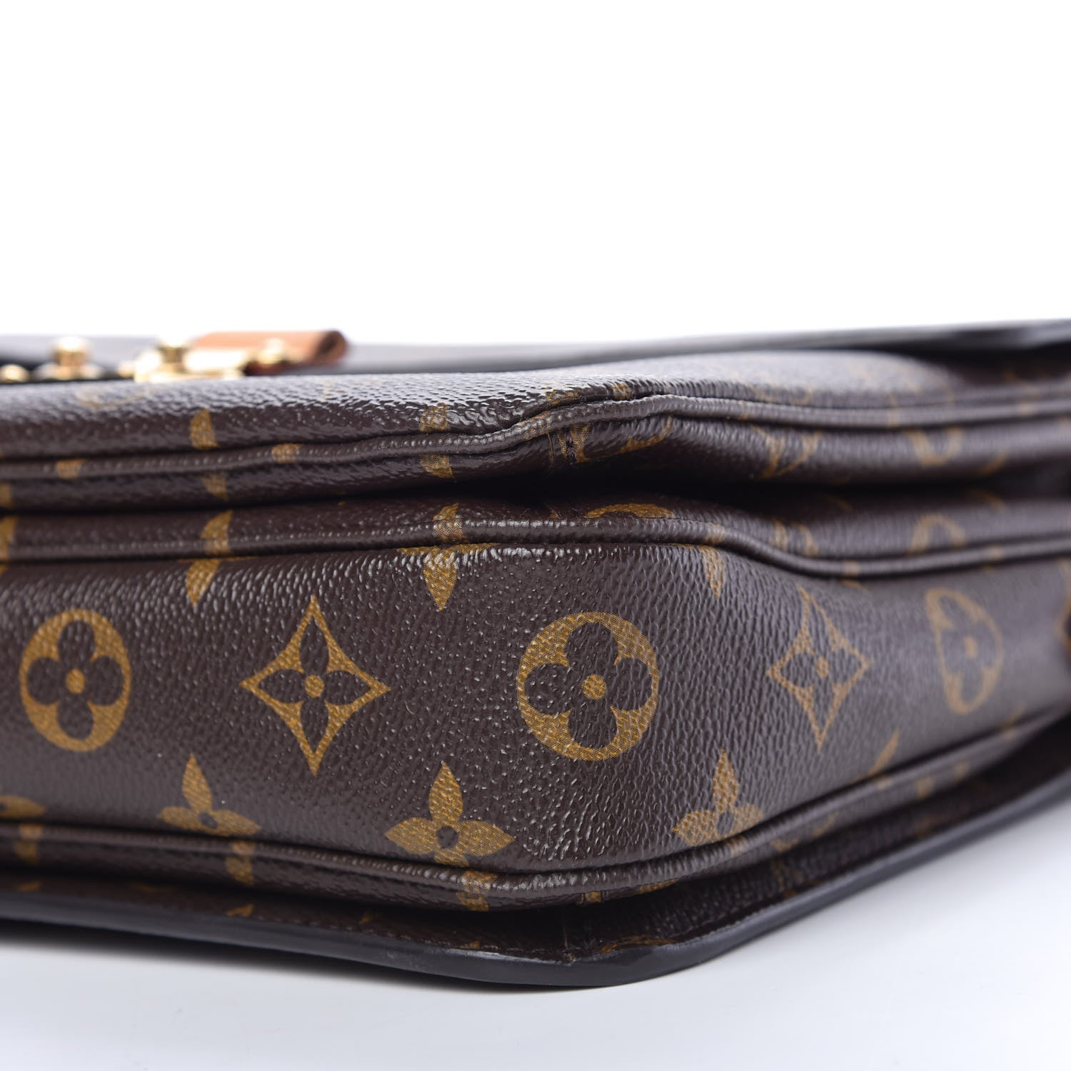 Louis Vuitton Monogram Pochette Metis 7 of 10