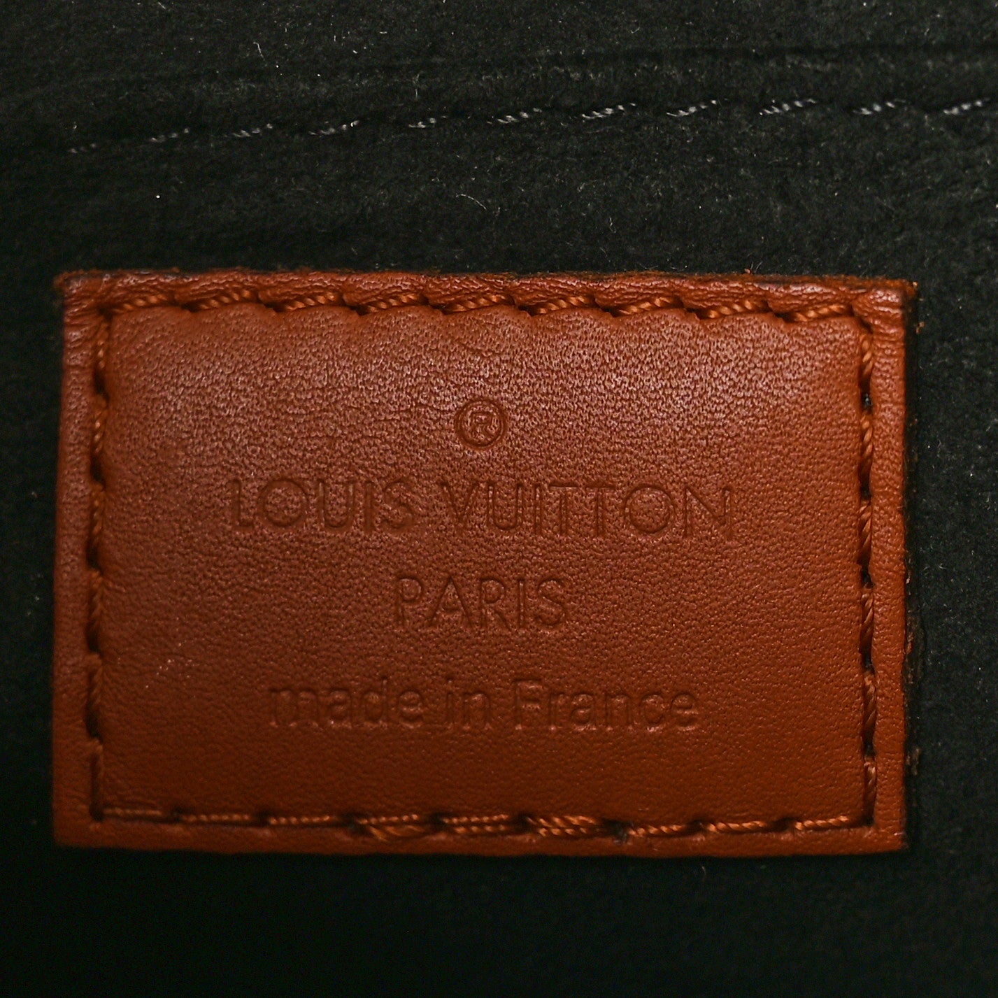 Reverse Monogram Dauphine Mini