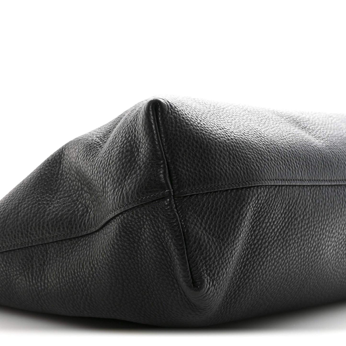 Vitello Phenix Tote Black