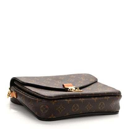 Louis Vuitton Monogram Pochette Metis 4 of 7