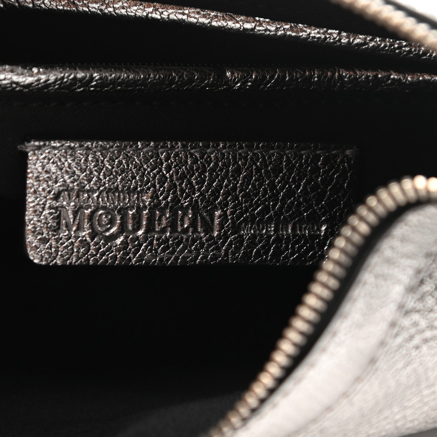 Metallic Lambskin De Manta Clutch Silver