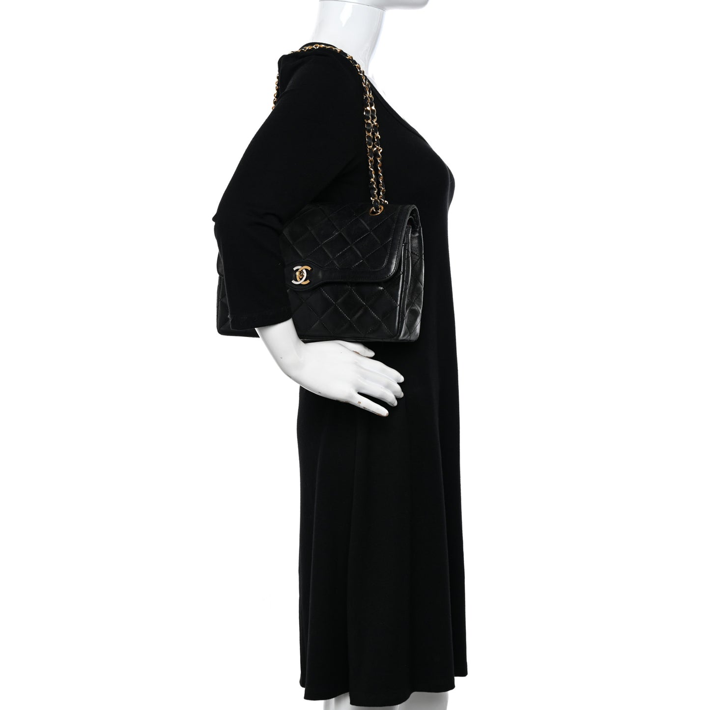 Lambskin Quilted Medium Single Flap Black