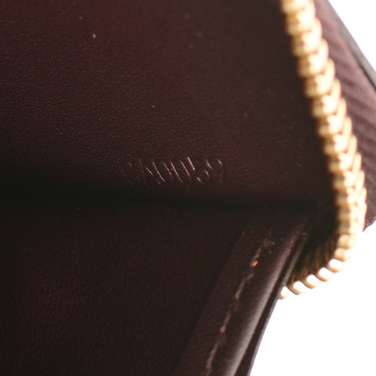 Vernis Zippy Wallet Amarante