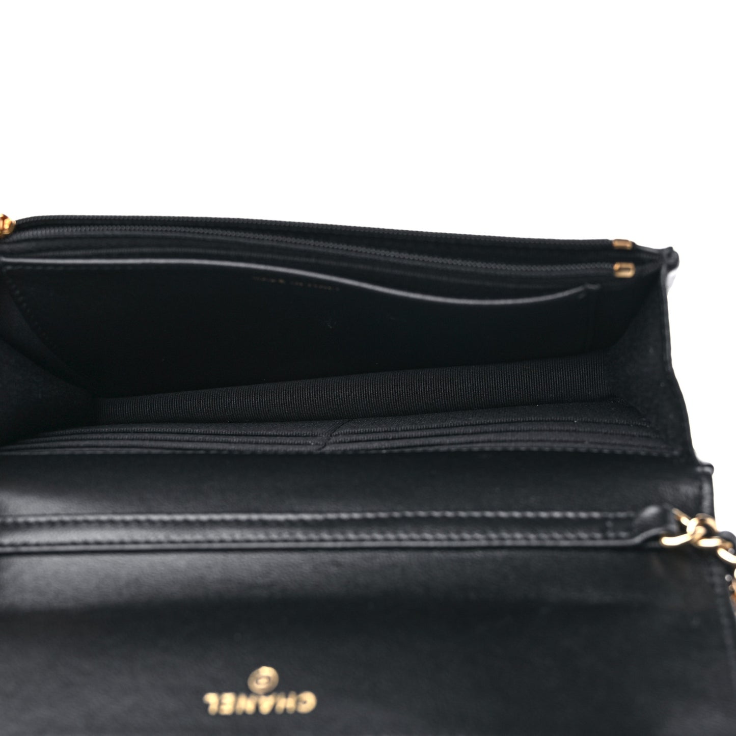 Lambskin Quilted Enamel CC Wallet on Chain WOC Black