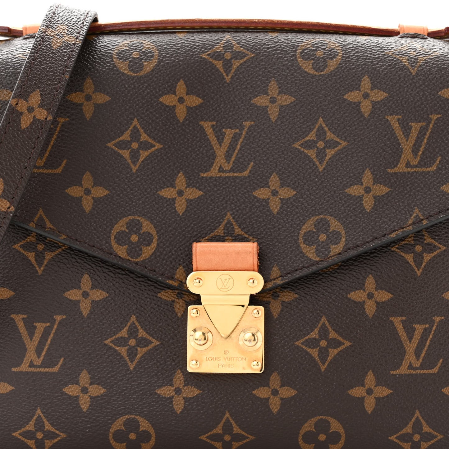 Monogram Pochette Metis