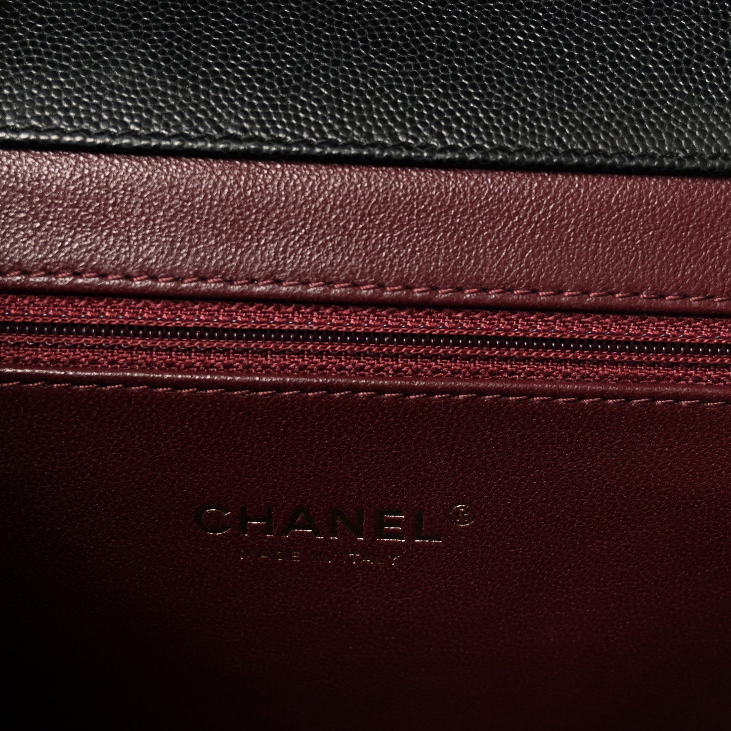 Caviar Quilted Large Business Affinity Flap Black