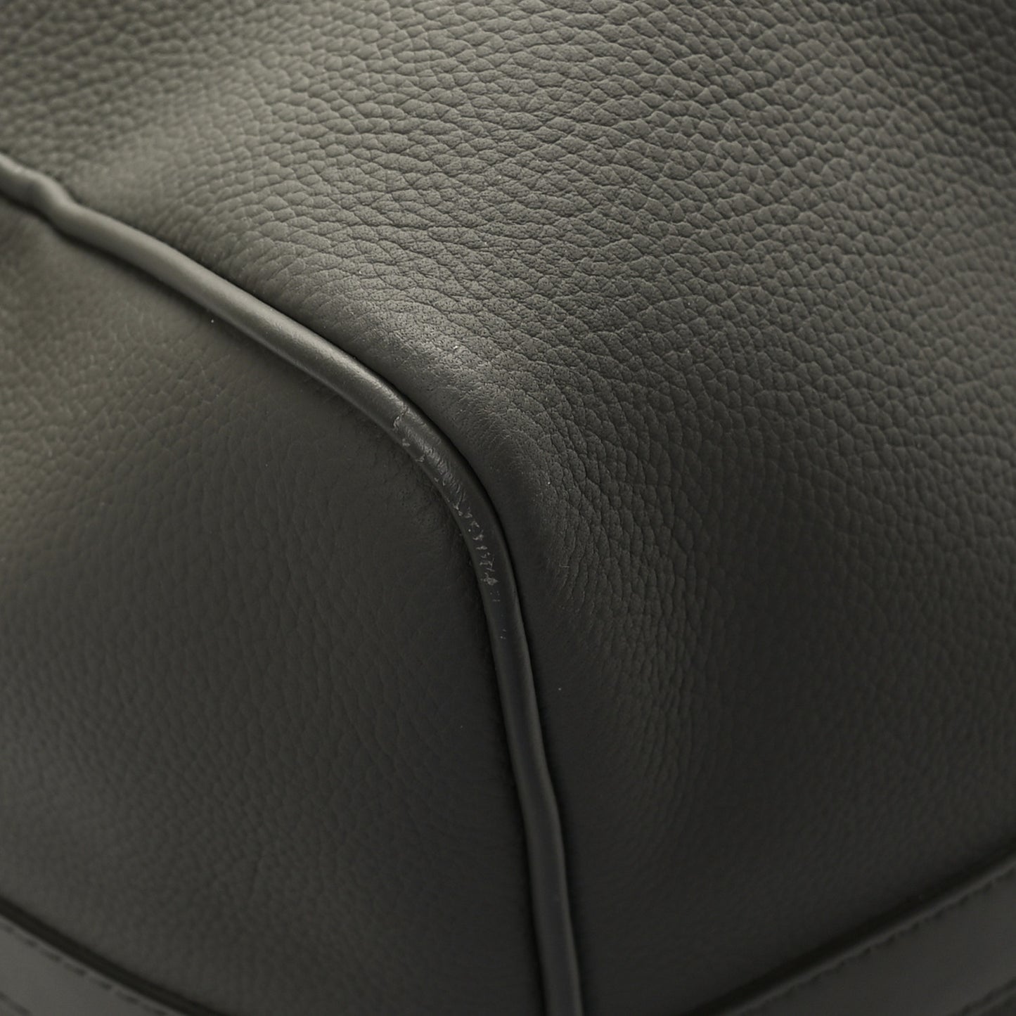 Grained Calfskin Aerogram Keepall Bandouliere 50 Khaki