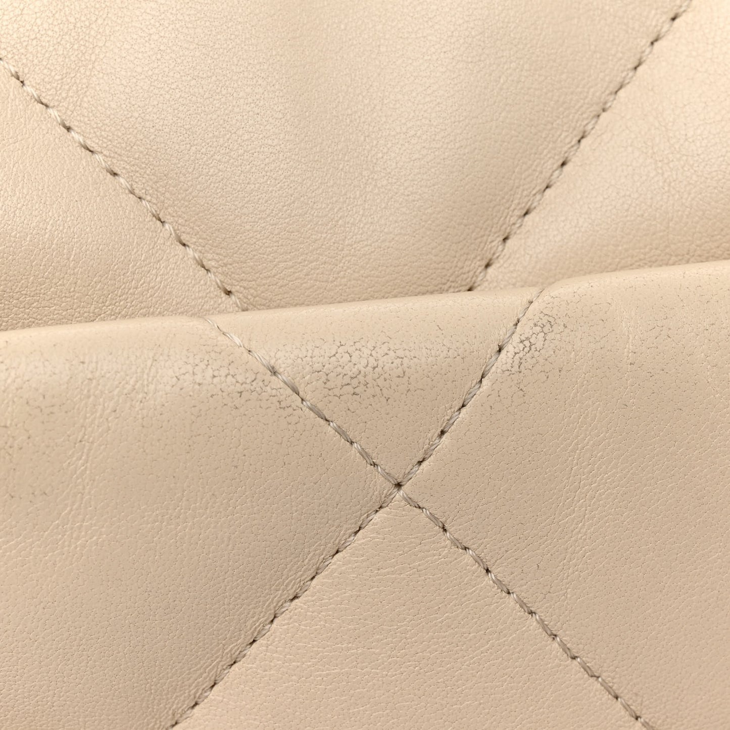 Lambskin Quilted Medium Chanel 19 Flap Beige