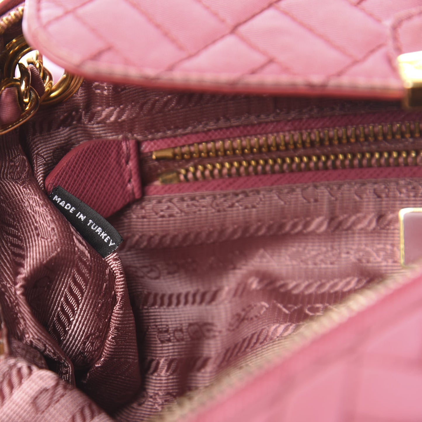 Nylon Tessuto Impunture Quilted Flap Pink