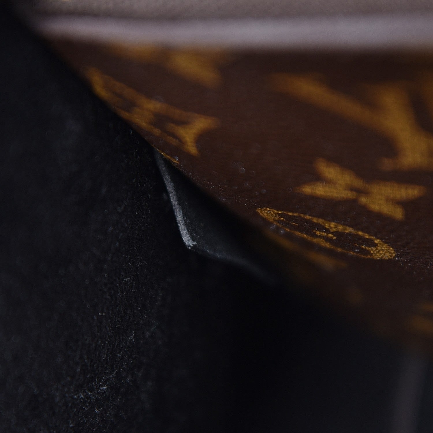 Louis Vuitton Monogram Neonoe MM Black 6 of 10
