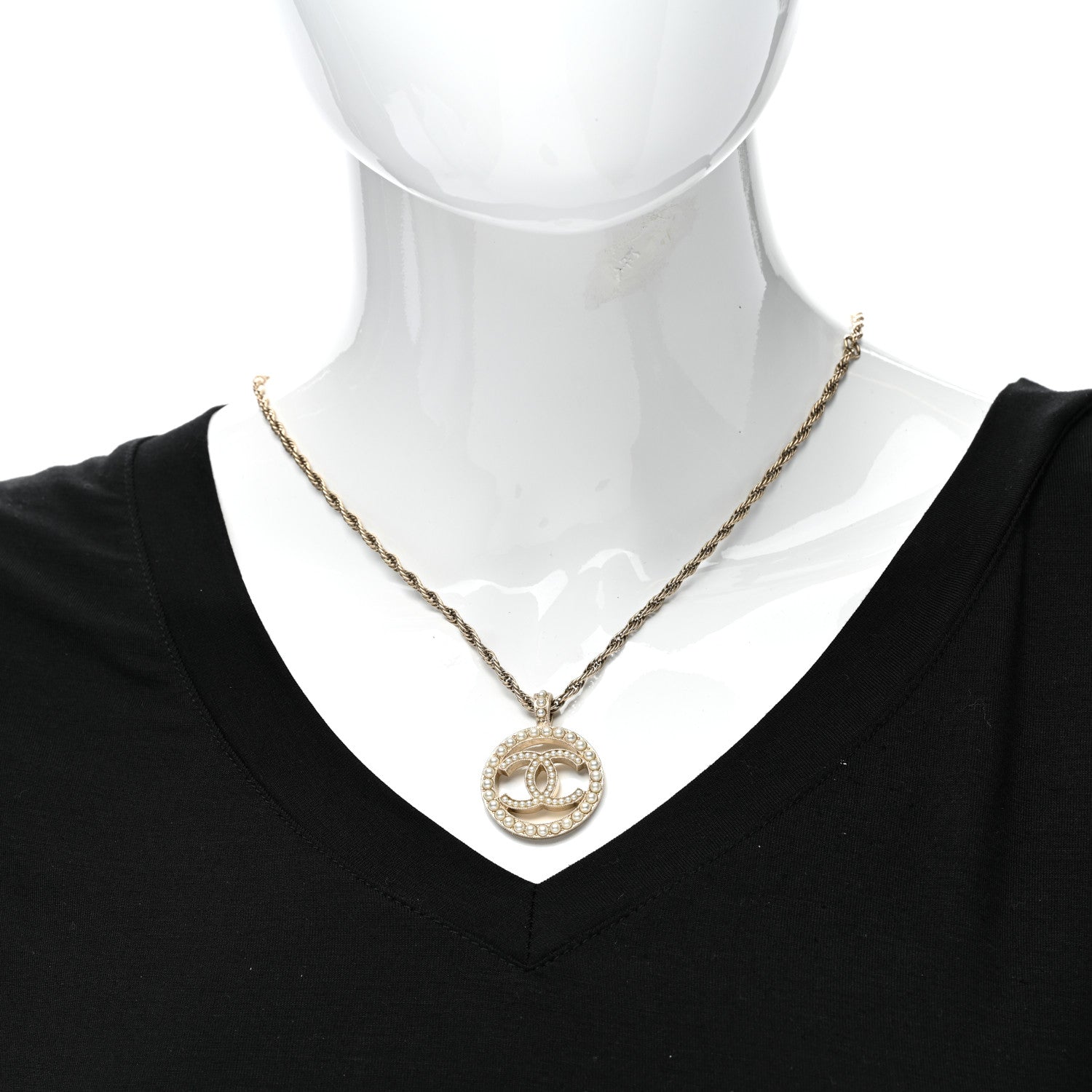 Chanel Pearl CC Round Pendant Necklace 2 of 5