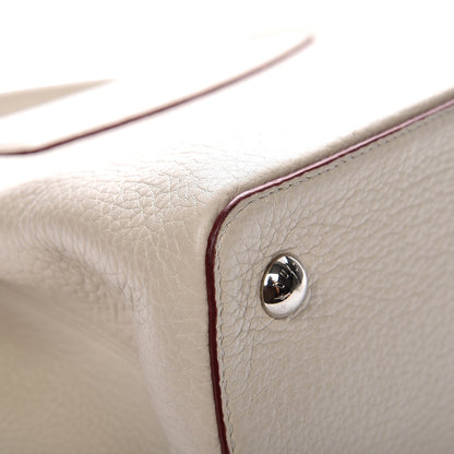 Louis Vuitton Taurillon Capucines MM Galet 8 of 13