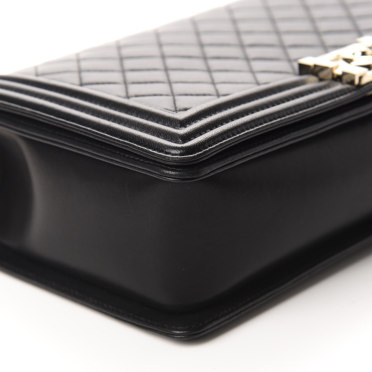 Lambskin Quilted New Medium Boy Flap Black