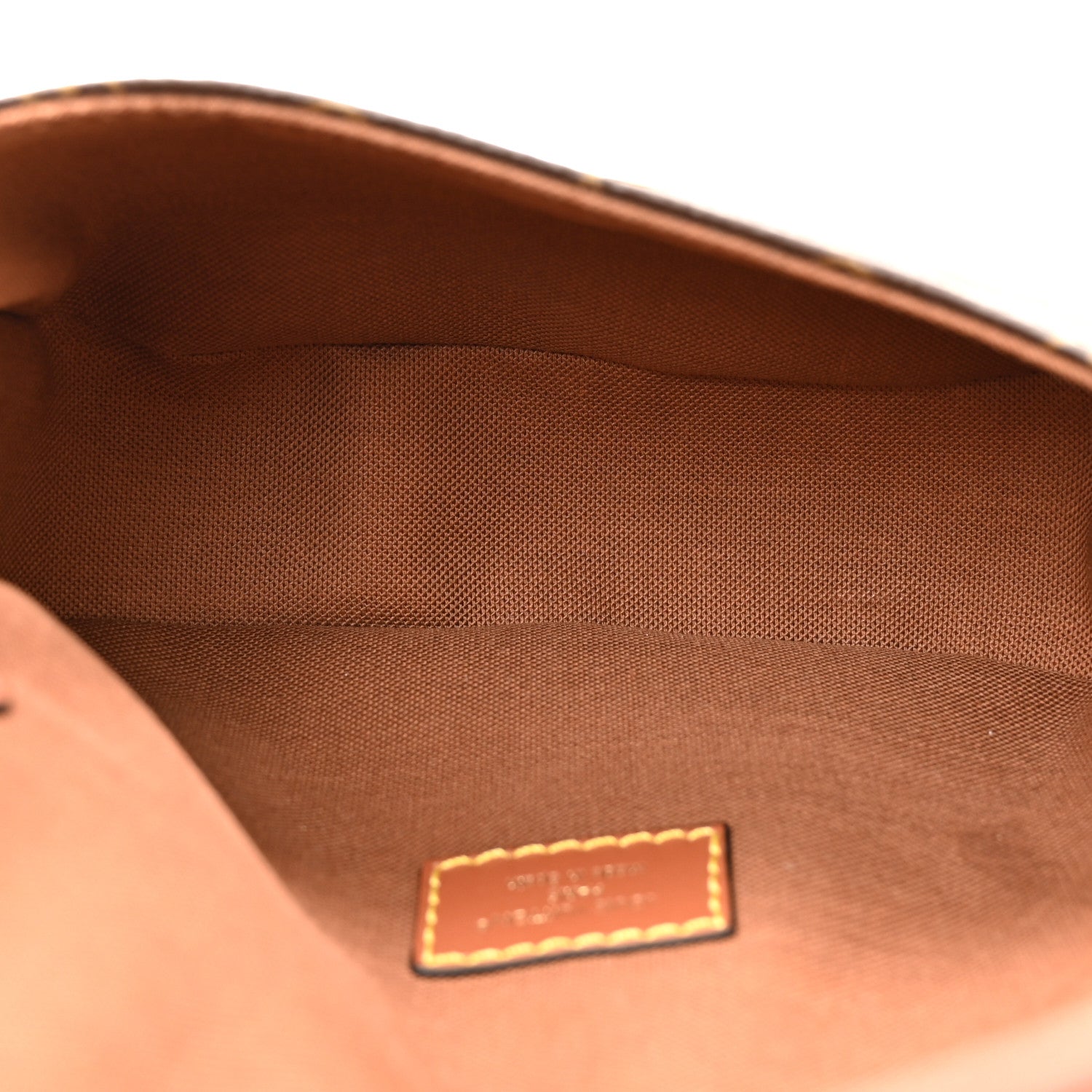 Louis Vuitton Monogram Solo 5 of 9