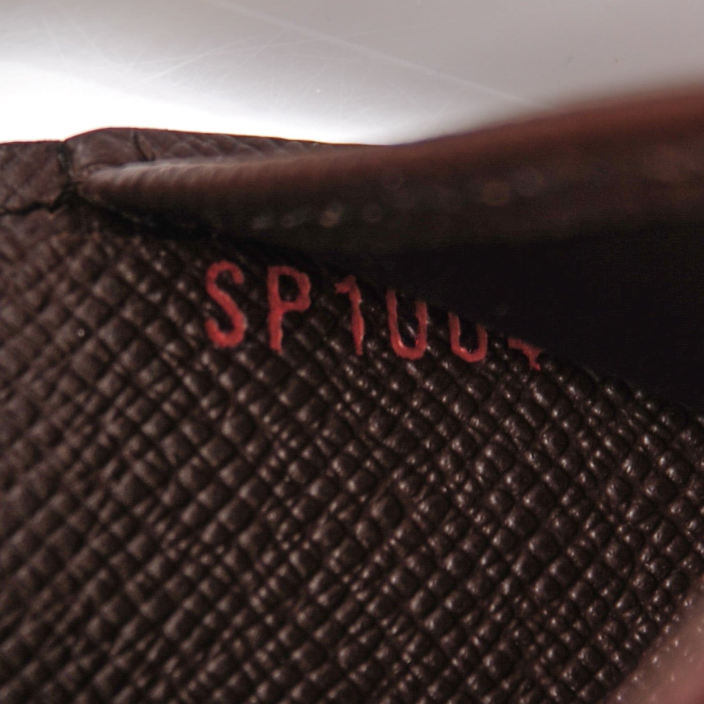 Damier Ebene Elise Wallet