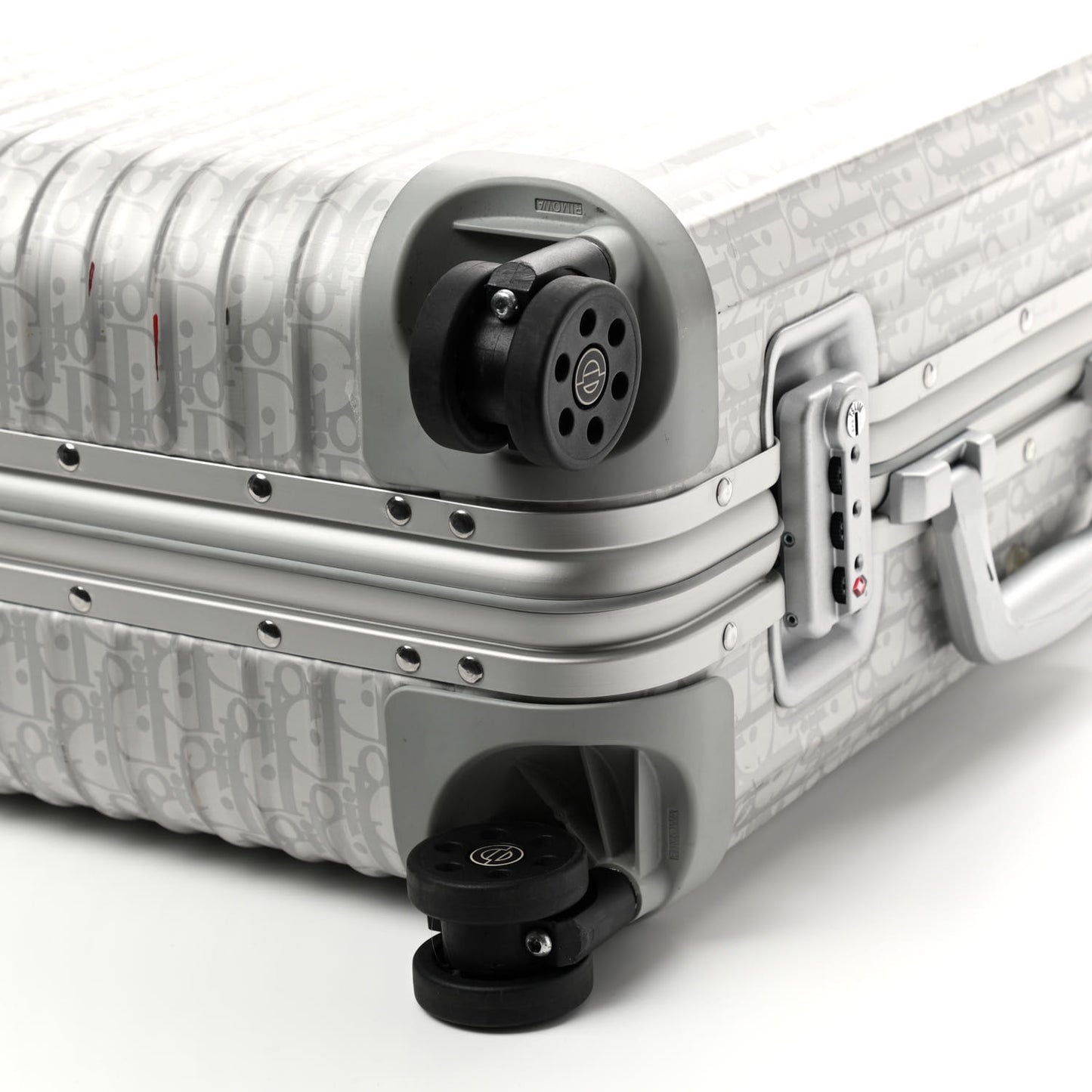 X RIMOWA Aluminum Gradient Cabin Luggage Silver