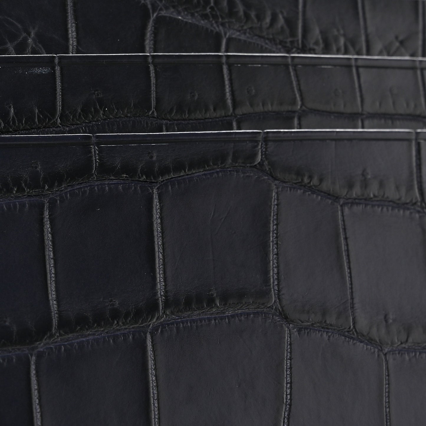 Calfskin Crocodile Embossed Card Holder Navy