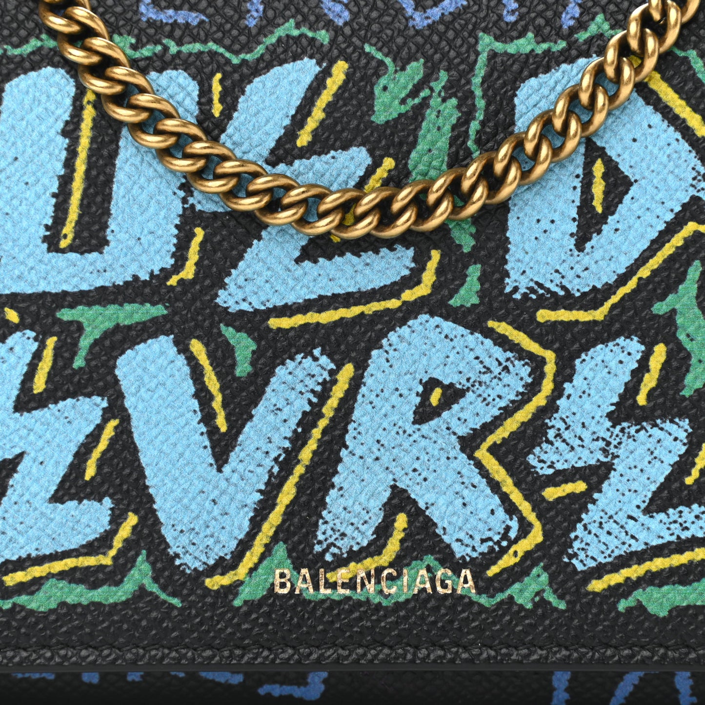 Signature Grained Calfskin Graffiti BB Chain Wallet Black Multicolor