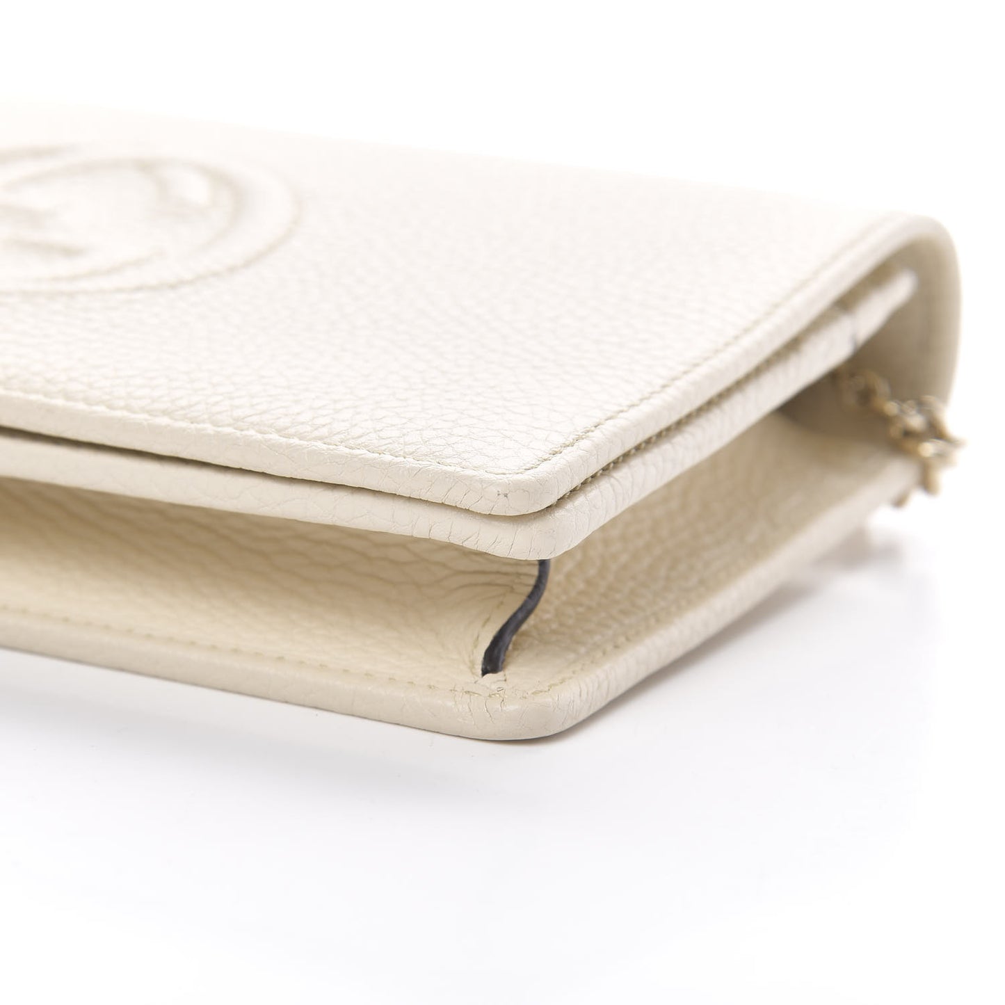 Pebbled Calfskin Soho Wallet on Chain Ivoire