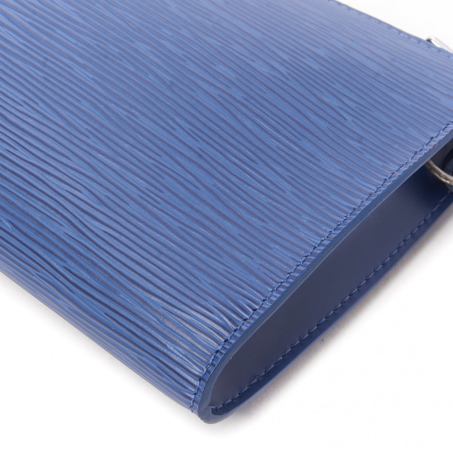 Epi Pochette Accessories 24 Myrtille