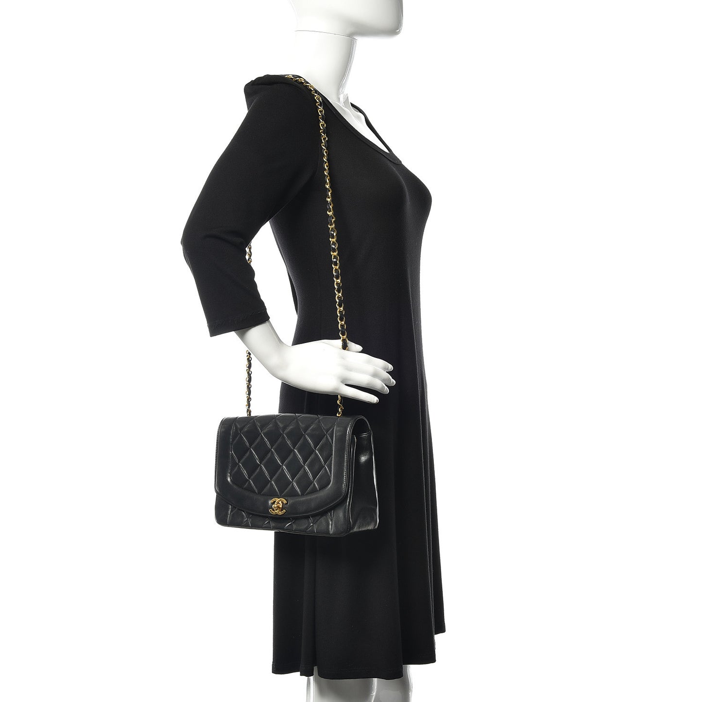 Lambskin Quilted Medium Single Flap Black