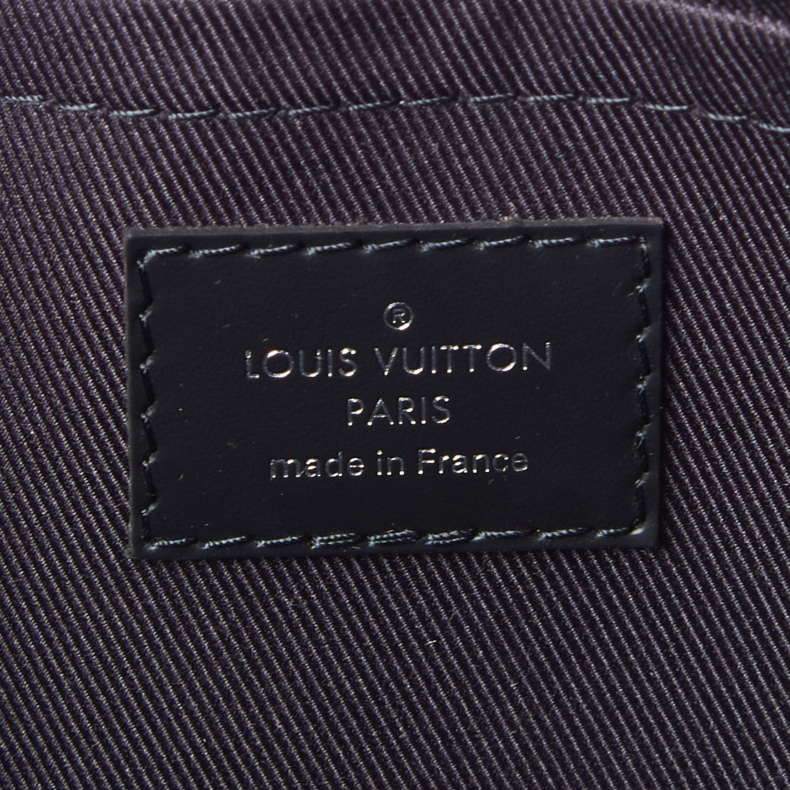 Louis Vuitton Monogram Eclipse Discovery Pochette GM 7 of 8