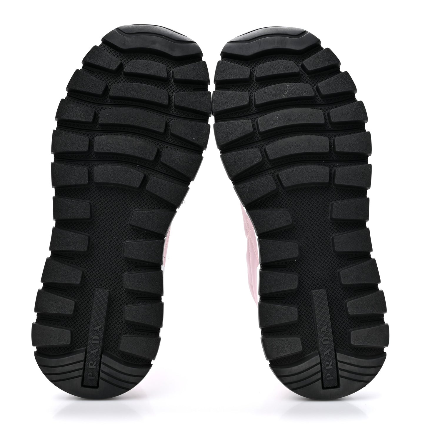 Re-Nylon Piuma Metal Triangle Logo Quilted 45mm Sneakers 40 Alabastro