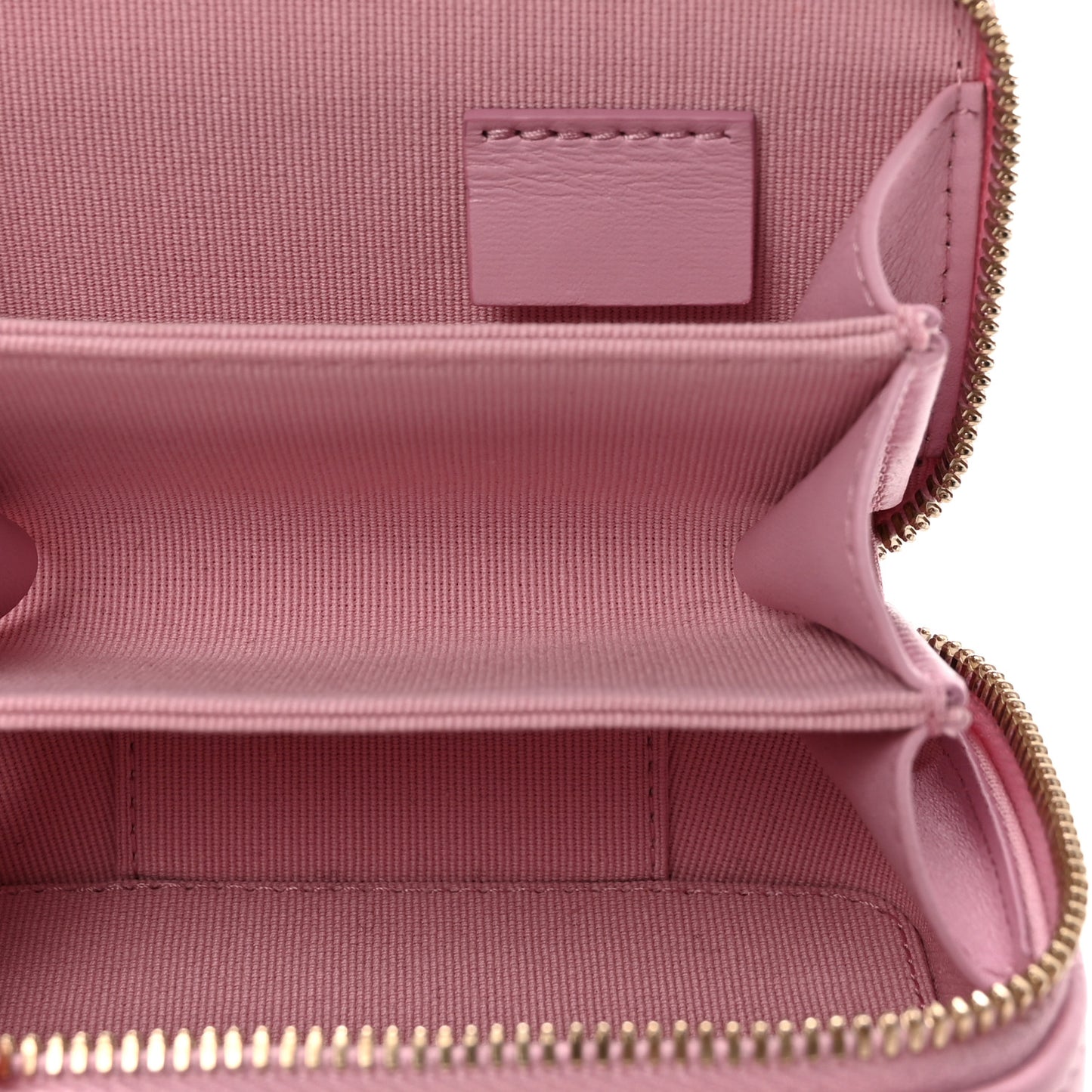 Lambskin Quilted Mini Lacquered Chain Clutch Pink