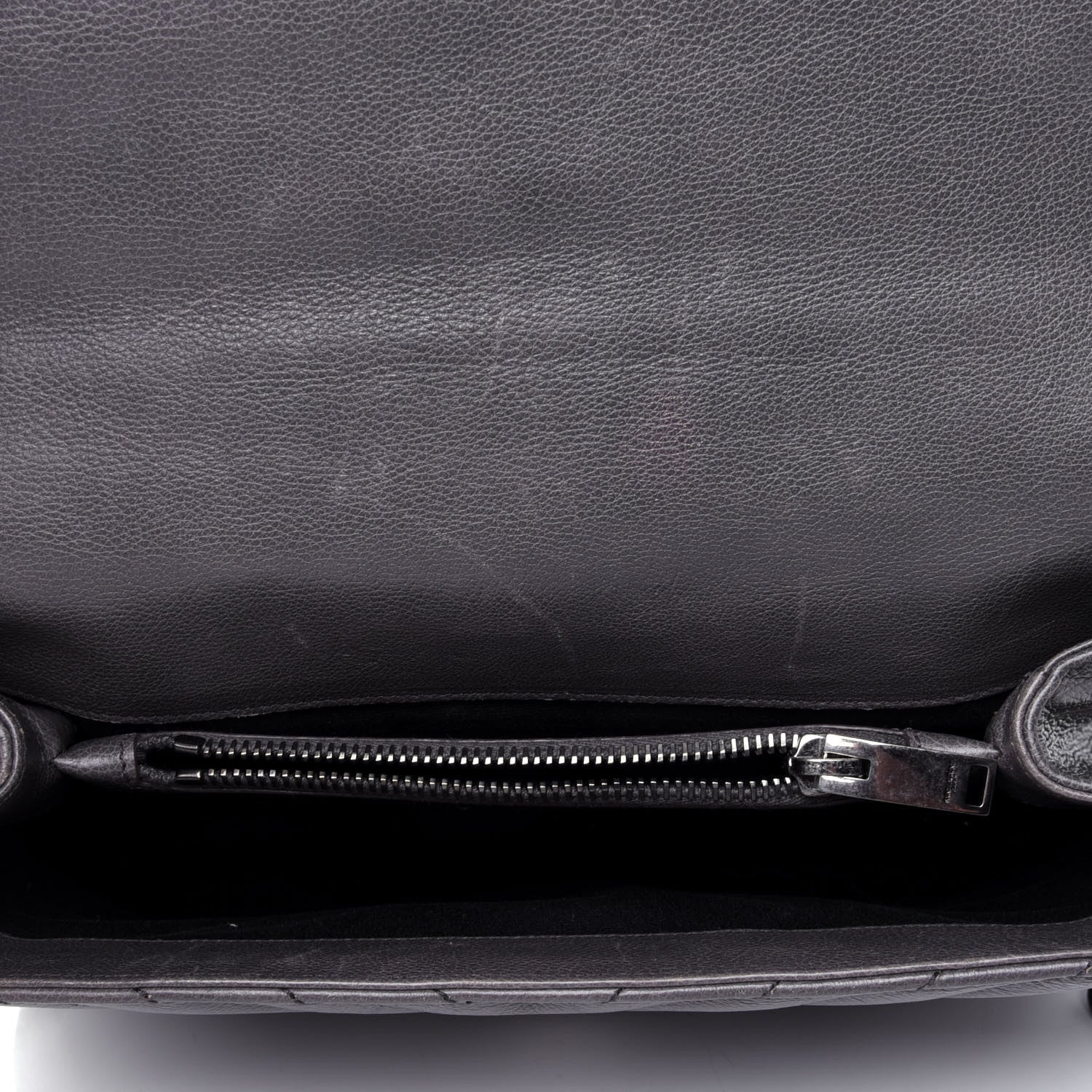 Saint Laurent Grained Calfskin Matelasse Chevron Monogram Medium College Bag Grey 4 of 4