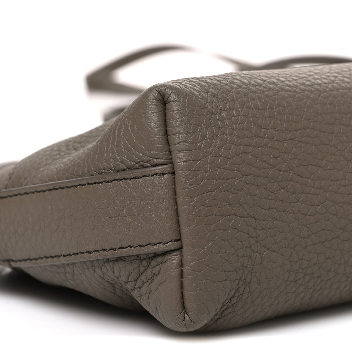 Grained Calfskin Annie E/W Crossbody Bag Smoked Taupe
