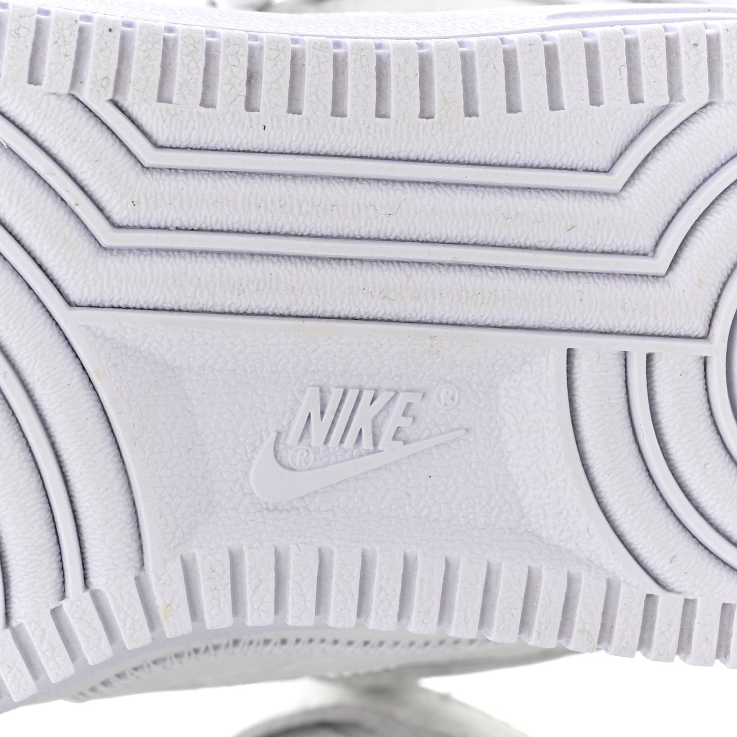 X NIKE AIR FORCE 1 Calfskin Monogram Mens Mid Sneakers 6 White