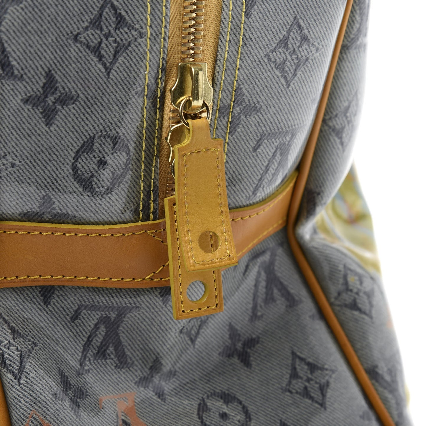 Monogram Pulp Defile Weekender GM Yellow