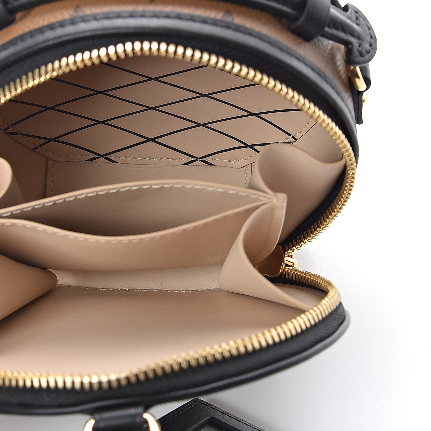 Reverse Monogram Mini Boite Chapeau