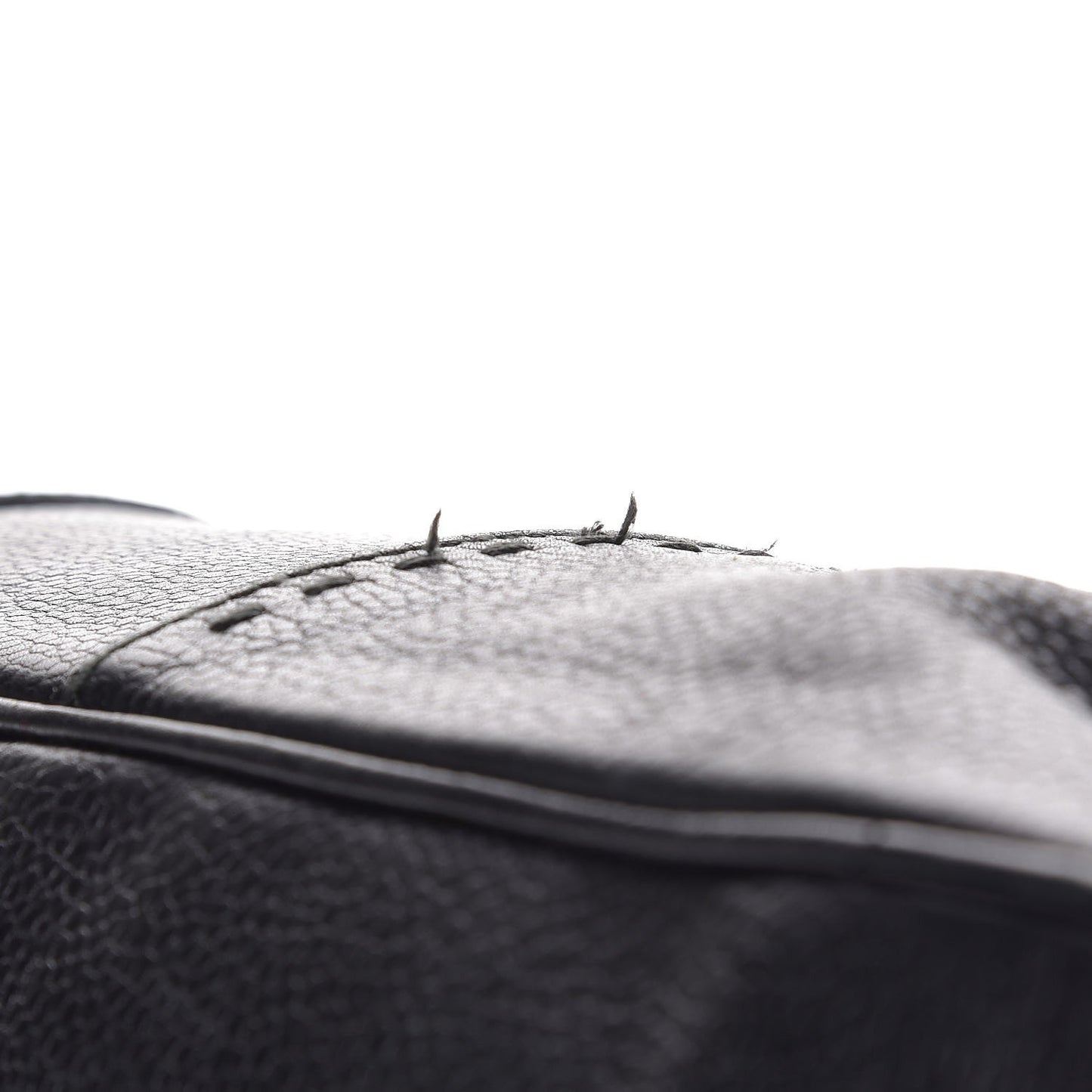 Calfskin Oversized Muse Black