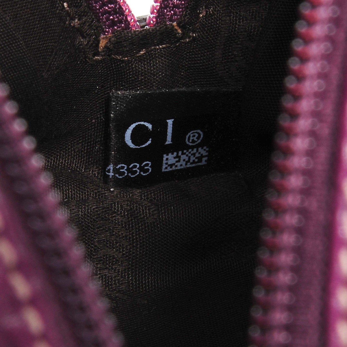 Guccissima GG Cosmetic Case Purple