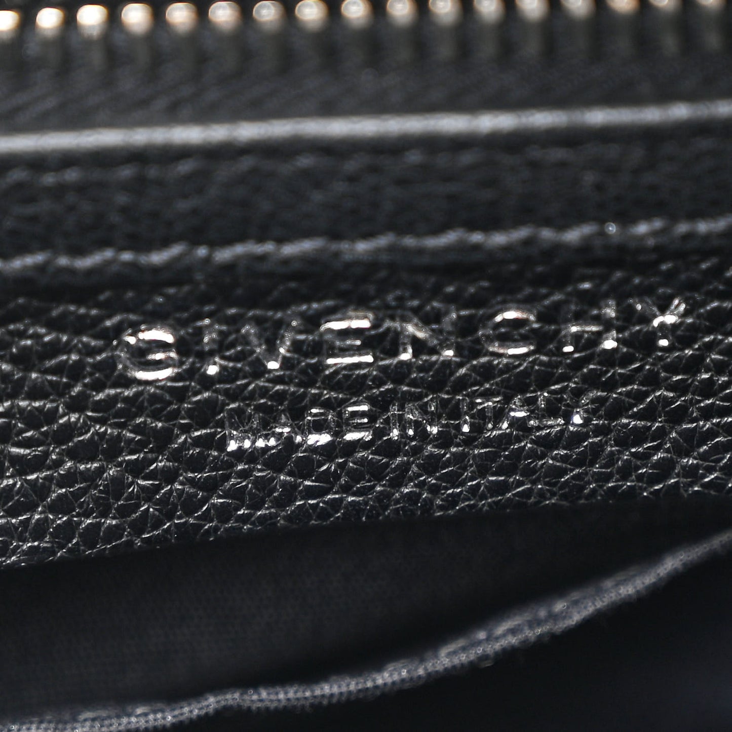 Sugar Goatskin Small Pandora Black