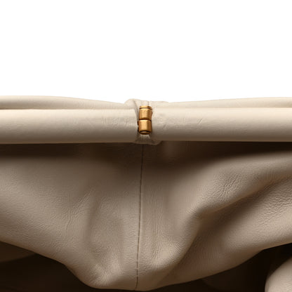 Bottega Veneta Smooth Butter Calf The Pouch Oversized Clutch Plaster 5 of 6