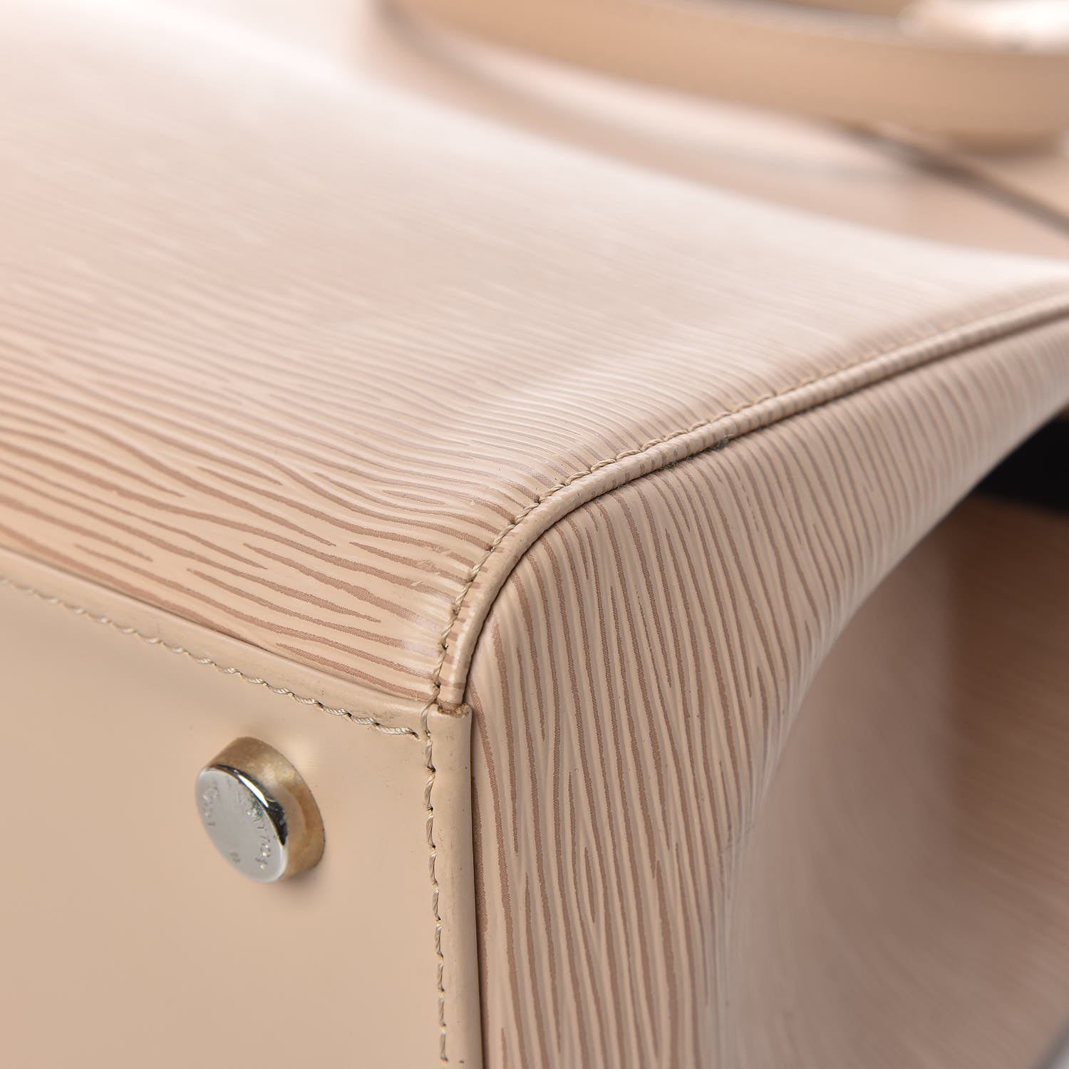 Louis Vuitton Epi Brea MM Dune 14 of 15