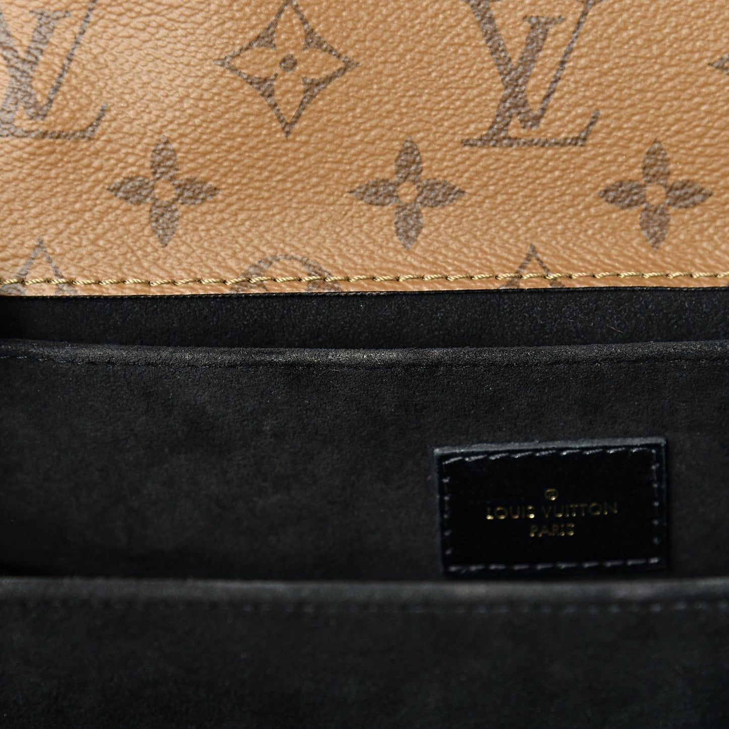 Reverse Monogram Pochette Metis