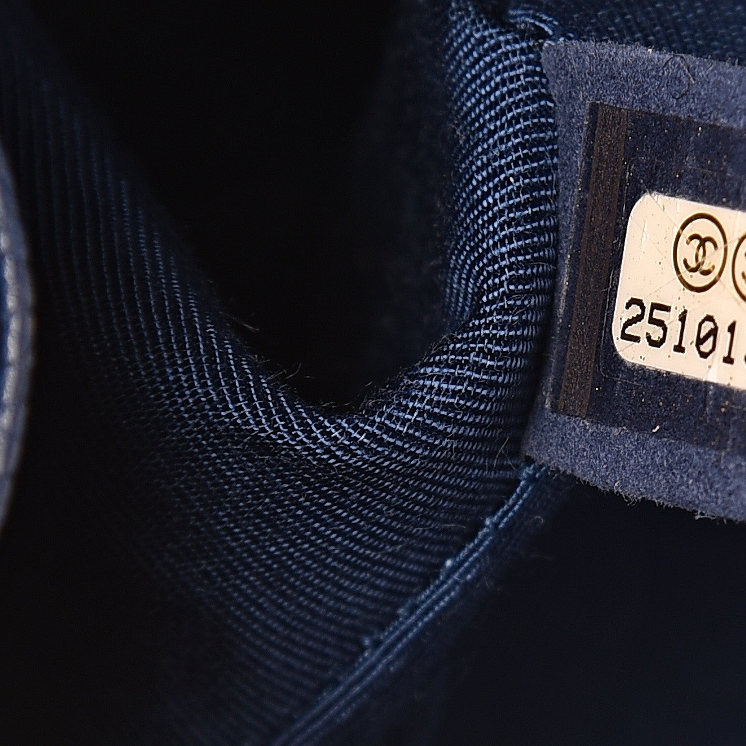 Chanel Caviar Quilted Medium Boy Flap Dark Blue 6 of 9
