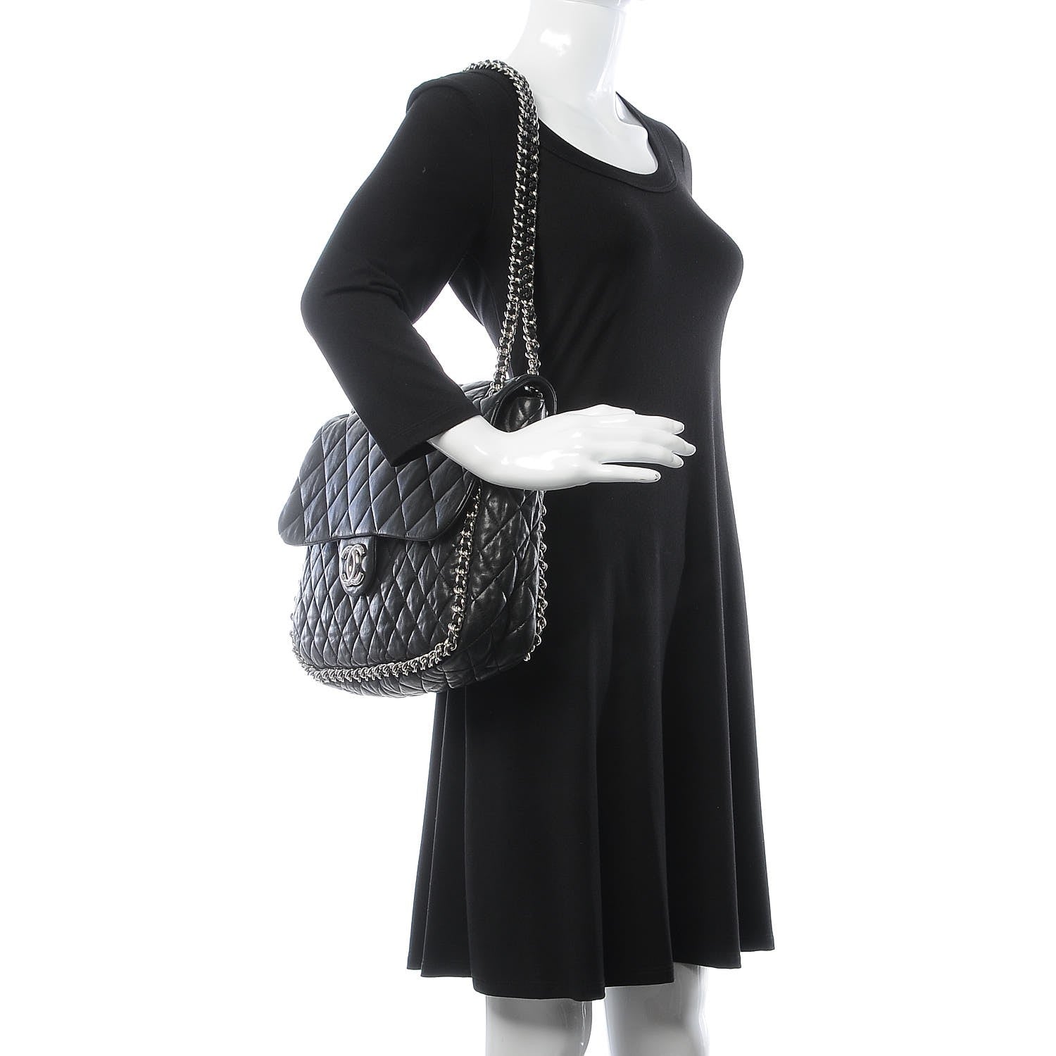 Chanel Washed Lambskin Quilted Maxi Chain Around Flap Black 2 of 9