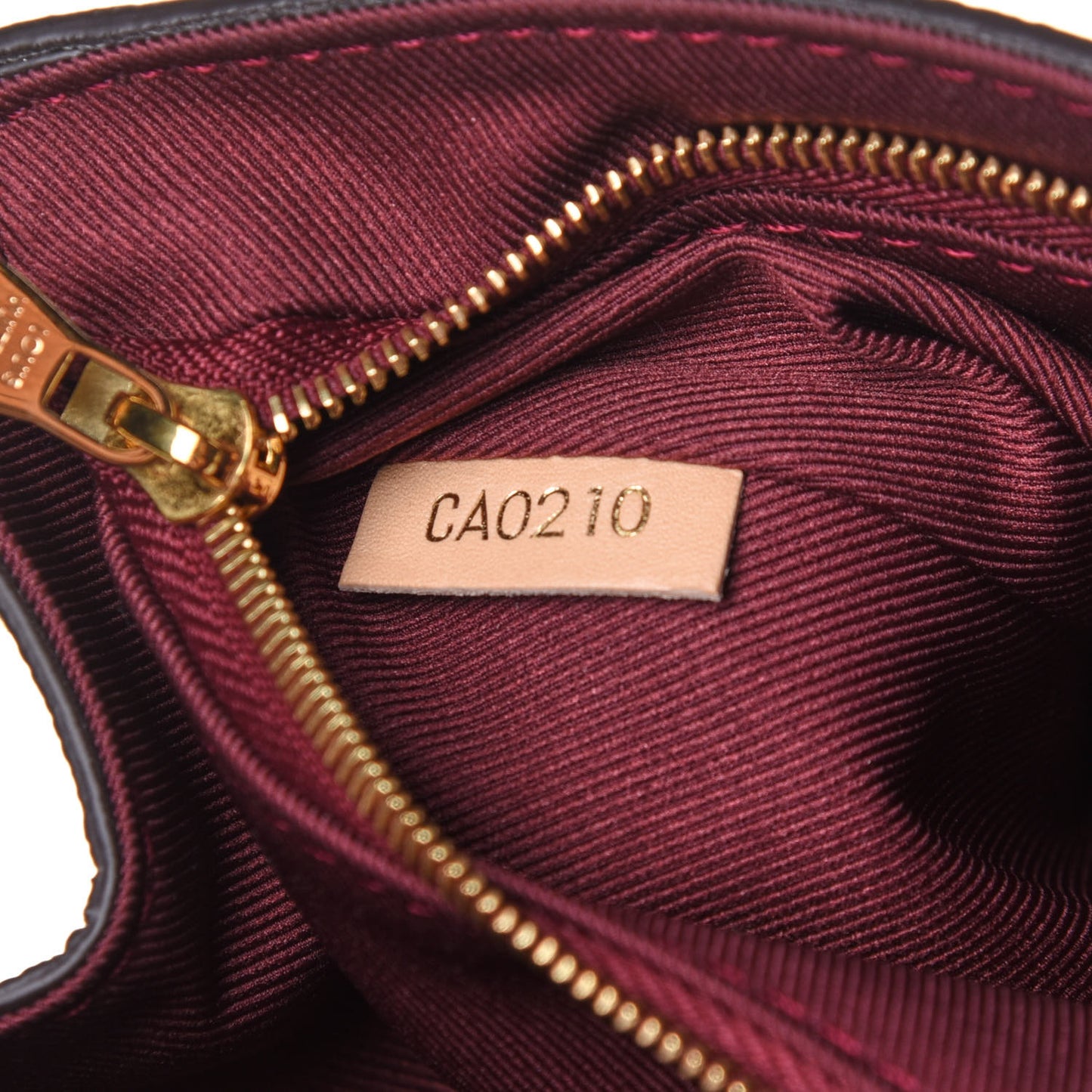 Monogram Cluny BB Creme