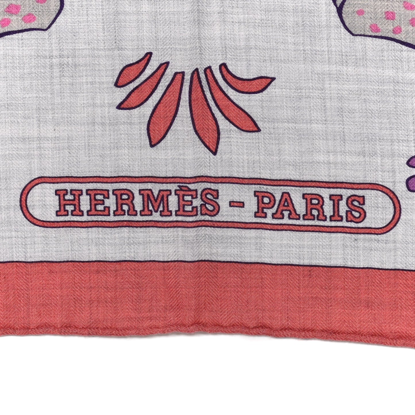 Cashmere Silk Les Leopards Shawl 140 Gris Chine Rose Or
