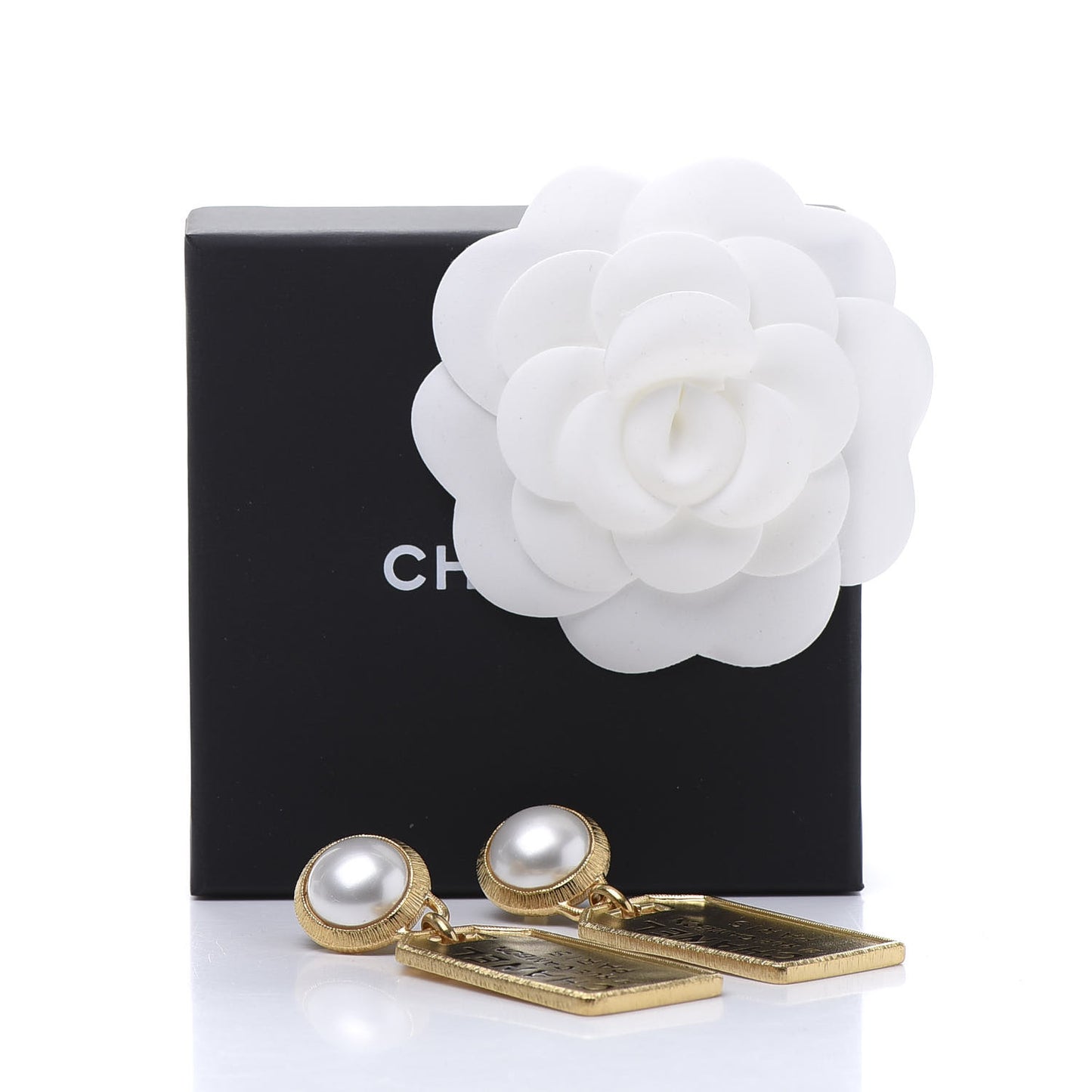 Pearl CC Tags Drop Earrings Gold